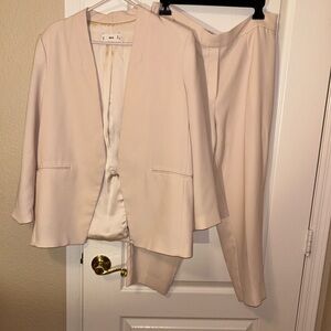 EUC Mango Cream Blazer and Pants Set